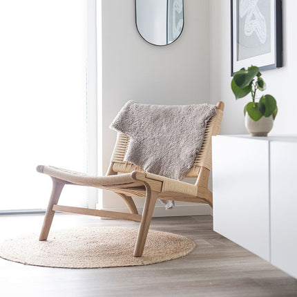 Saueskinn | Kort lugg | 90x55 cm Lys Grå