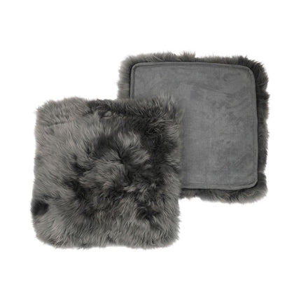 Stolpute | Langhåret | New Zealand | Stoffbakside | 40x40 cm Mørk grå