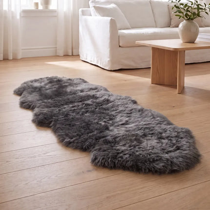 Saueskinn Dobbelt | Lang lugg | 170x60 cm Mørk grå